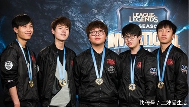 當時傑志以 當時傑志以